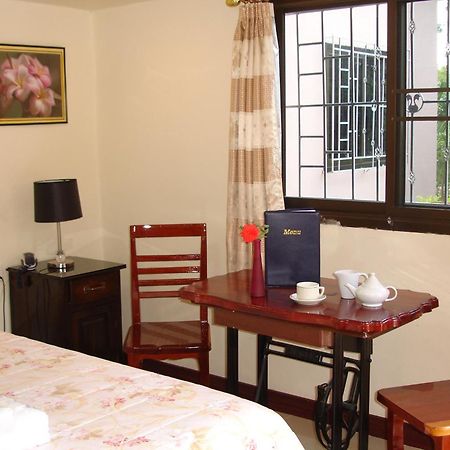 Home Stay Stc Bed And Breakfast Удон-Тхани Экстерьер фото