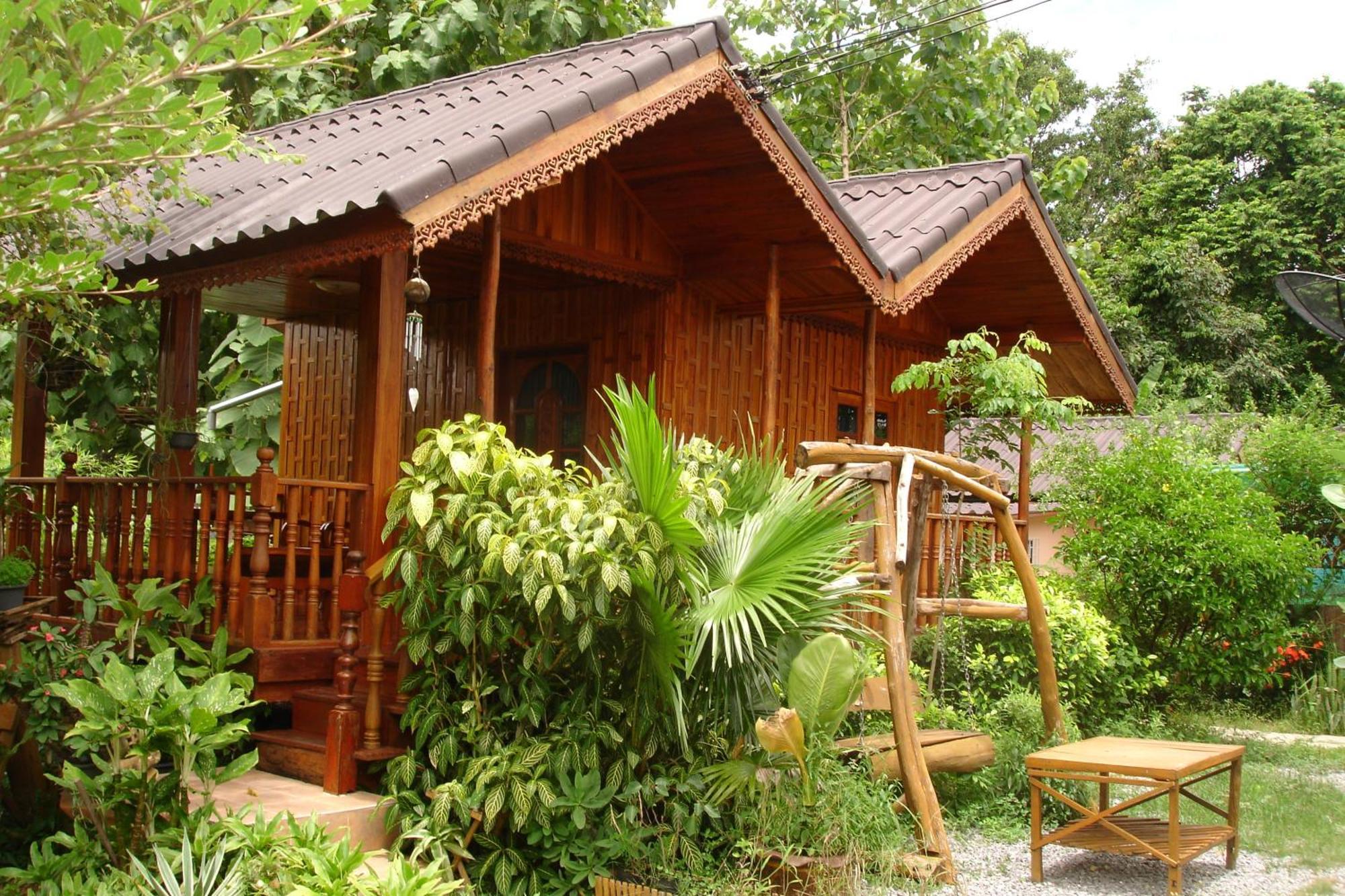 Home Stay Stc Bed And Breakfast Удон-Тхани Экстерьер фото
