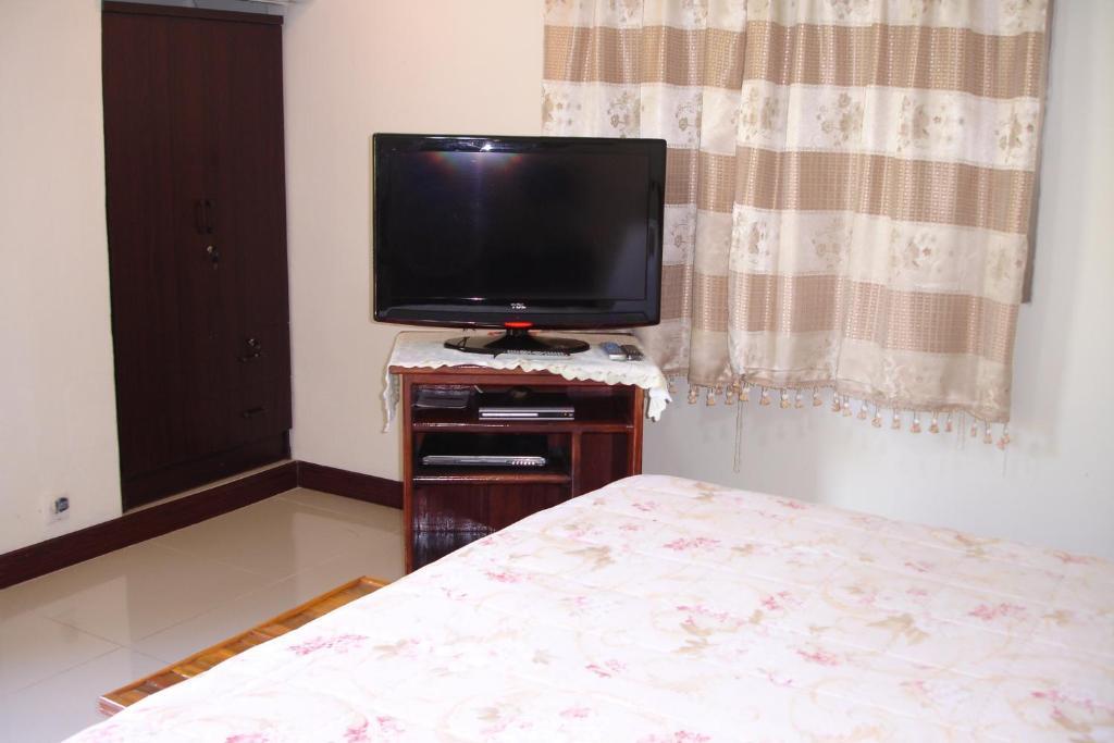 Home Stay Stc Bed And Breakfast Удон-Тхани Номер фото