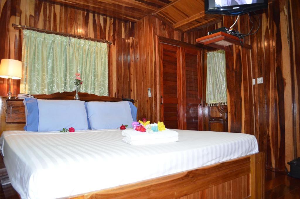 Home Stay Stc Bed And Breakfast Удон-Тхани Номер фото