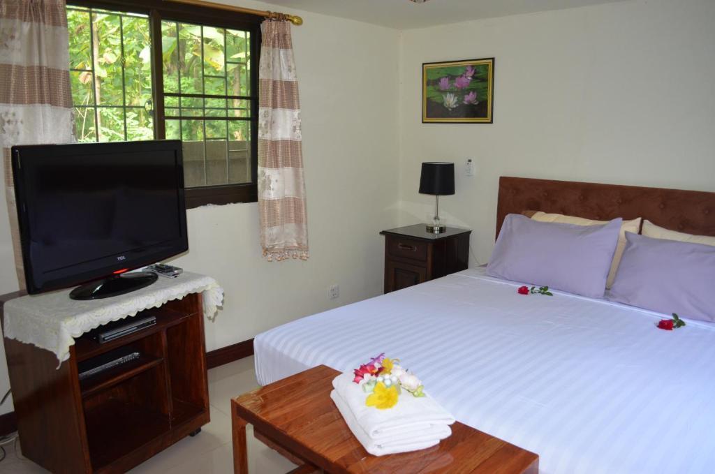 Home Stay Stc Bed And Breakfast Удон-Тхани Номер фото